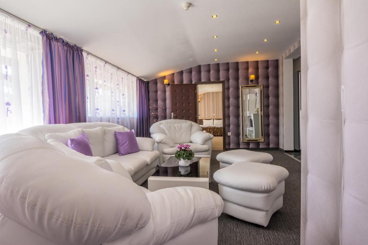 Hotel Royal Borovets Exterior photo