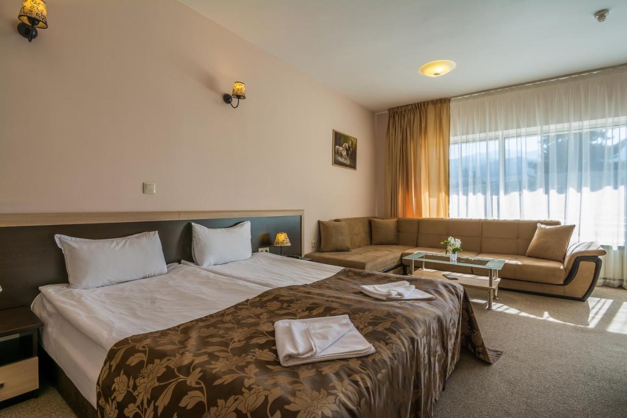 Hotel Royal Borovets Exterior photo
